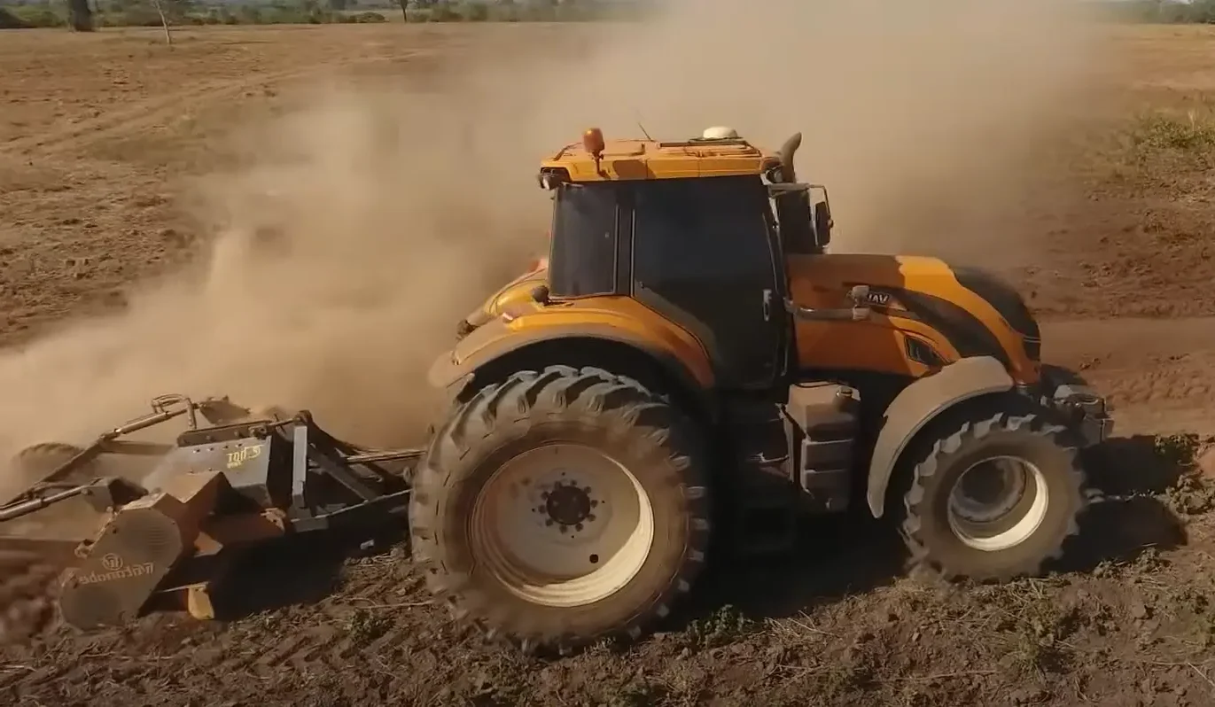 Tractor Soil Stabilizer Machine working